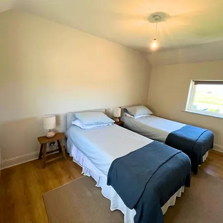 No 6 Aillebrack Cottage, *
